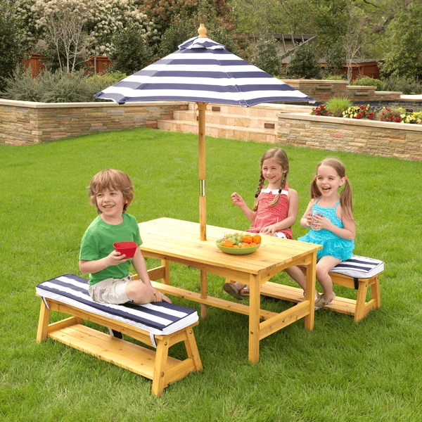 Kidkraft® Kinder Tuintafelset Met Bankjes, Kussens En Parasol, Blauw Met Witte Strepen - Image 3